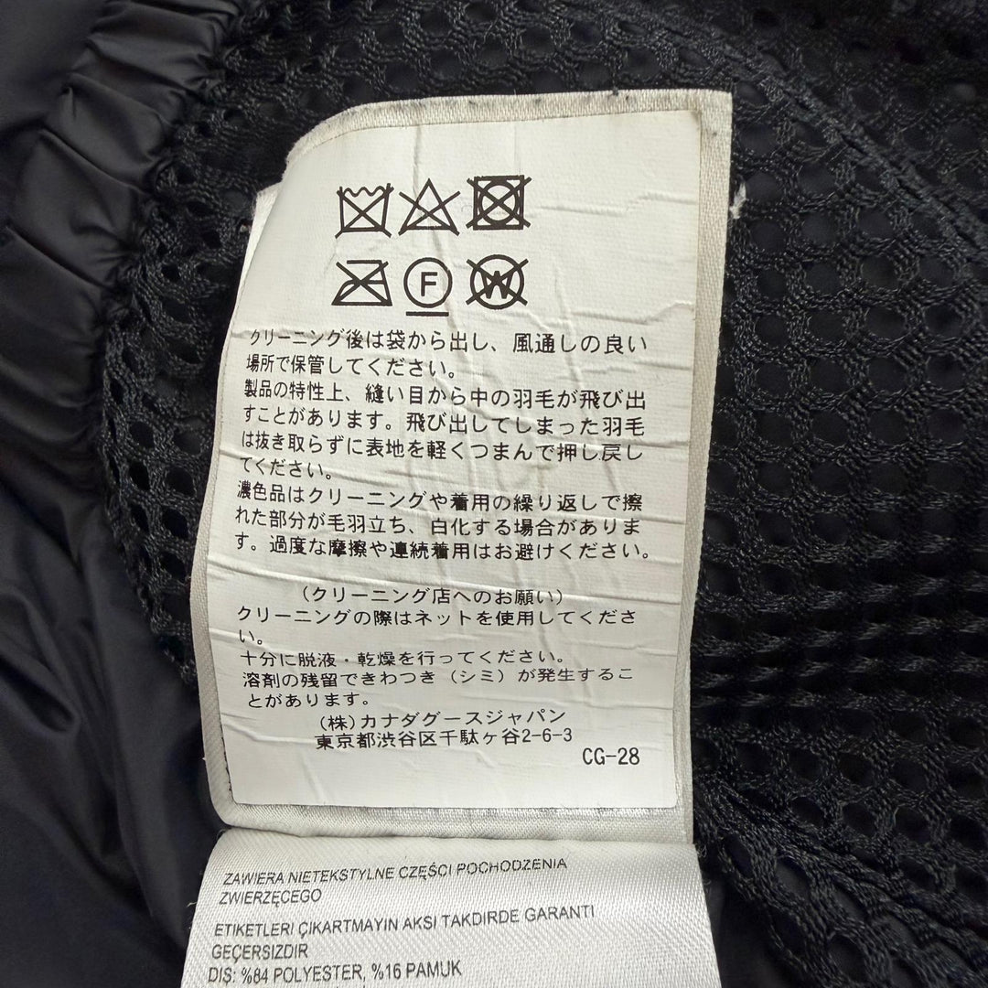 Very Good CANADA GOOSE Down jacket LANGFORD black