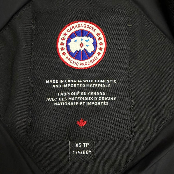 Very Good CANADA GOOSE Down jacket LANGFORD black