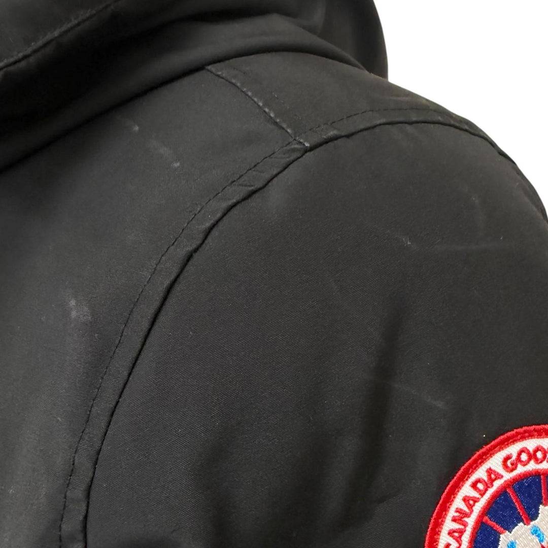 Very Good CANADA GOOSE Down jacket LANGFORD black