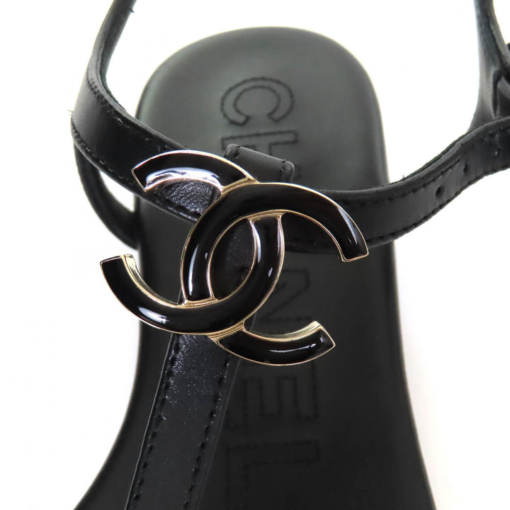 Pristine CHANEL Sandals COCO Mark ankle strap thong sandal flats 24C G45428