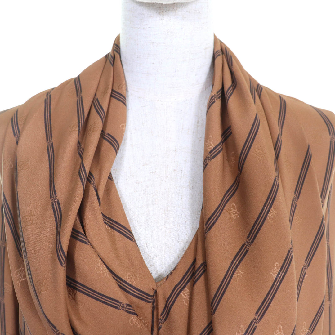 Great FENDI one piece Olock cuffs with embroidered FF logo design silk 36 FDB659