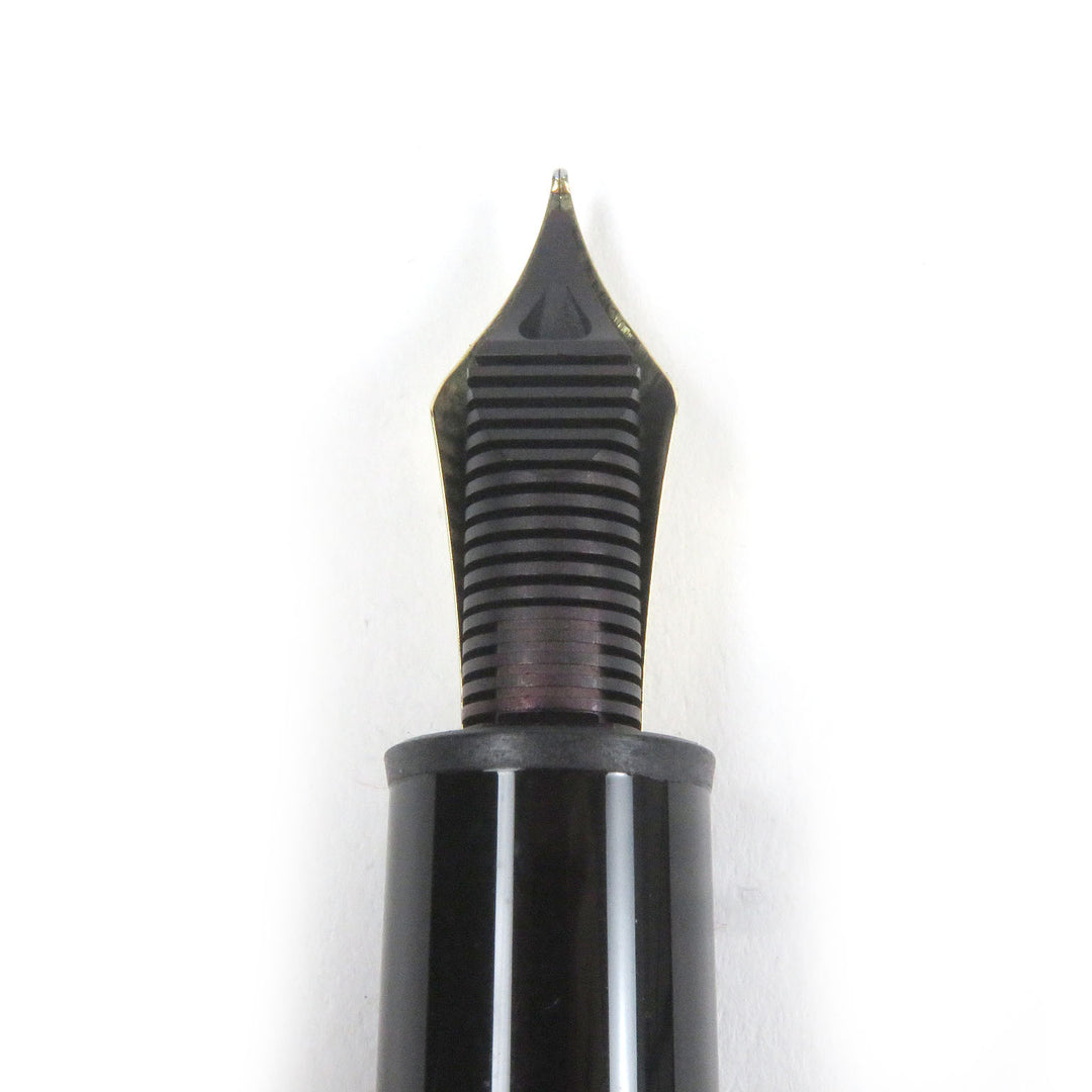 Excellent MONTBLANC fountain pen Meisterstck 149 Cap type Black gold 18K mens