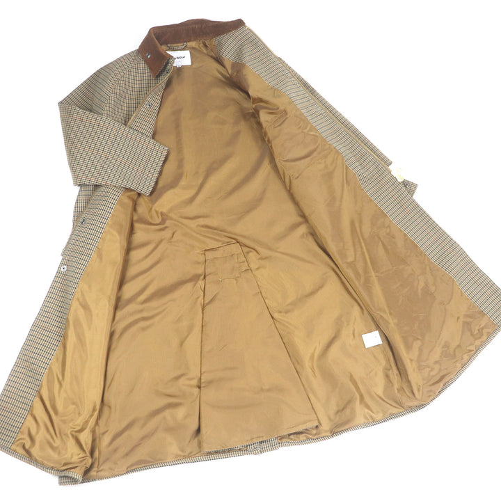Excellent Barbour coat Glen check, corduroy collar, logo button, stand collar