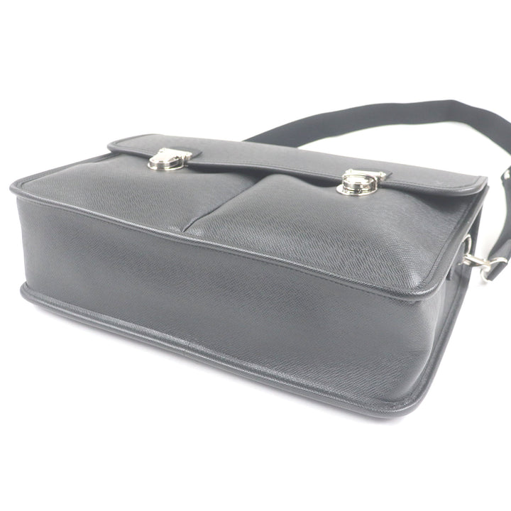 Excellent LOUIS VUITTON Shoulder Bag taiga anton LV logo embossed briefcase Aldoise M32622