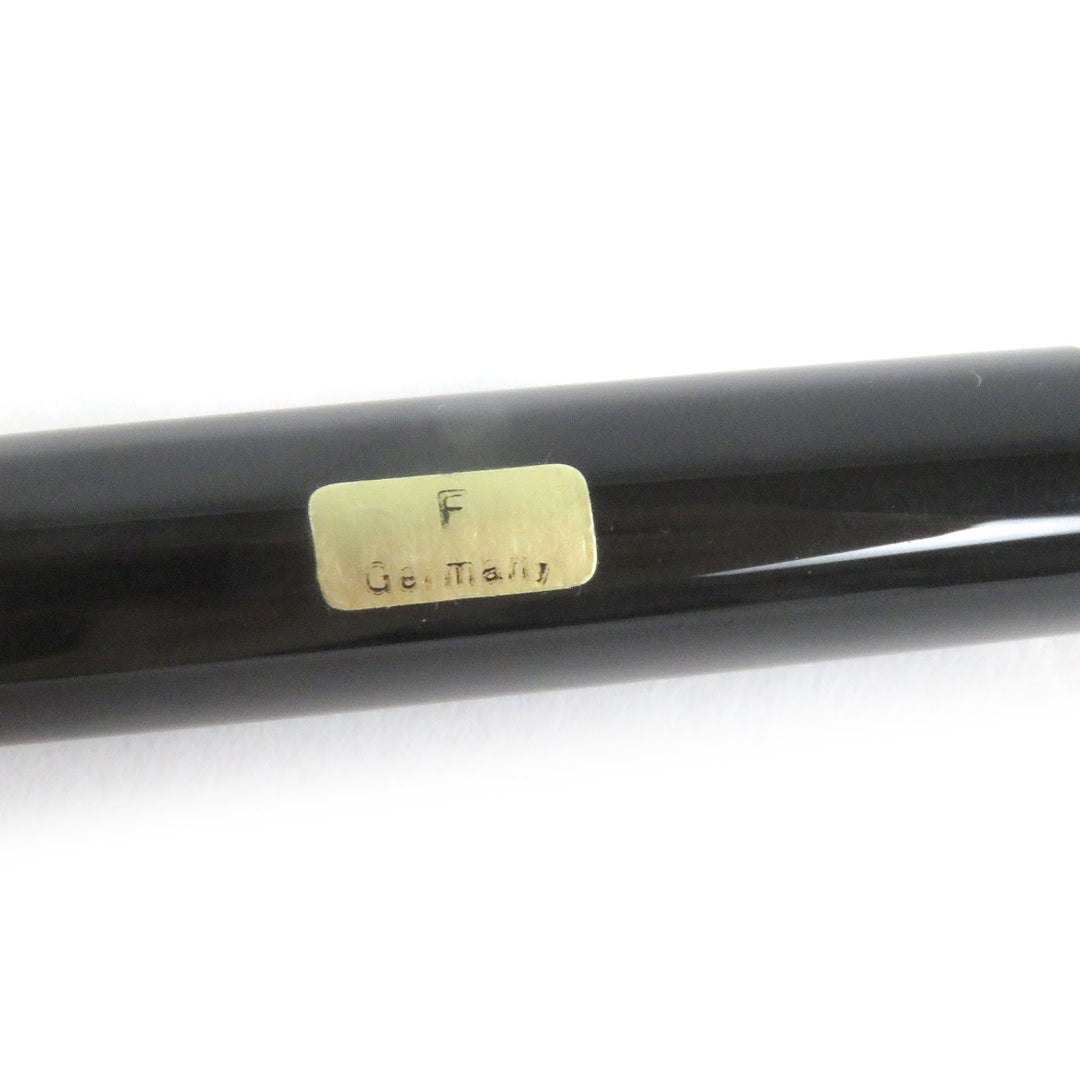 Great MONTBLANC fountain pen Meisterstck Classic Cap type Black gold 14K mens