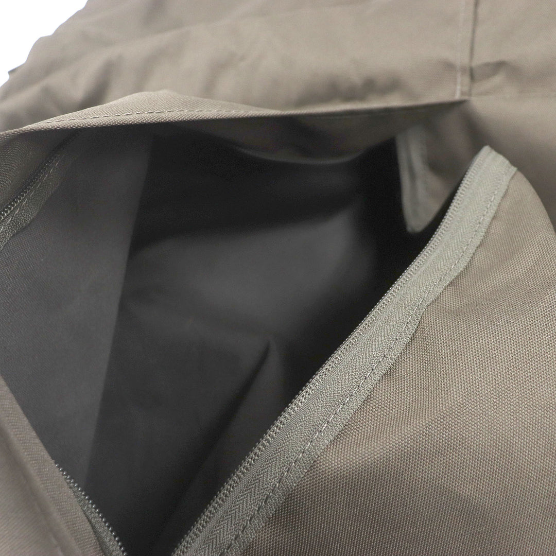 Excellent ISSEY MIYAKE MEN Shoulder Bag KASAYA 2WAY Kasa Bag khaki