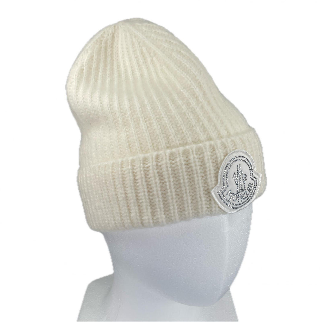 Excellent MONCLER Knit cap BERRETTO With logo emblem white wool Women J20933B00072