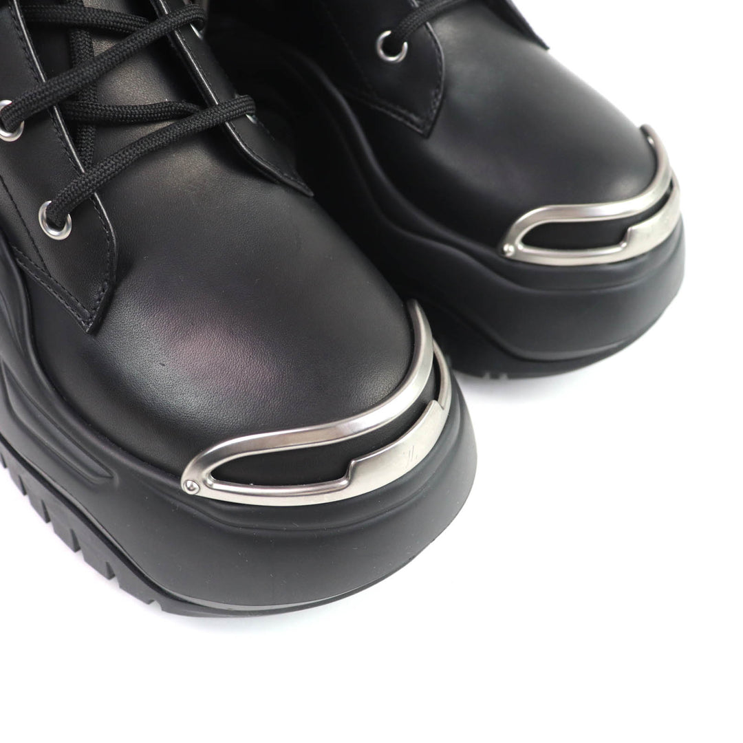 Excellent LOUIS VUITTON Ankle boots Arc light black leather Women 35