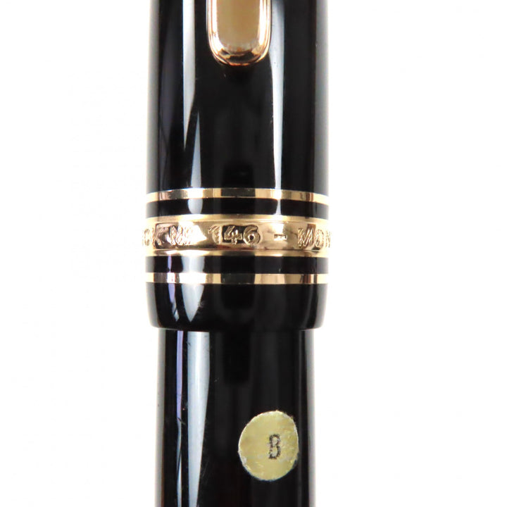 Very Good MONTBLANC fountain pen Meisterstck 146 white star Black gold 14K mens