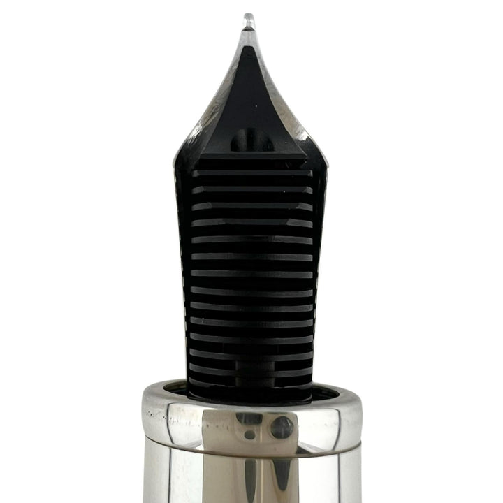 Very Good MONTBLANC fountain pen Patron Series 2007 Alexander von Humboldt 18k