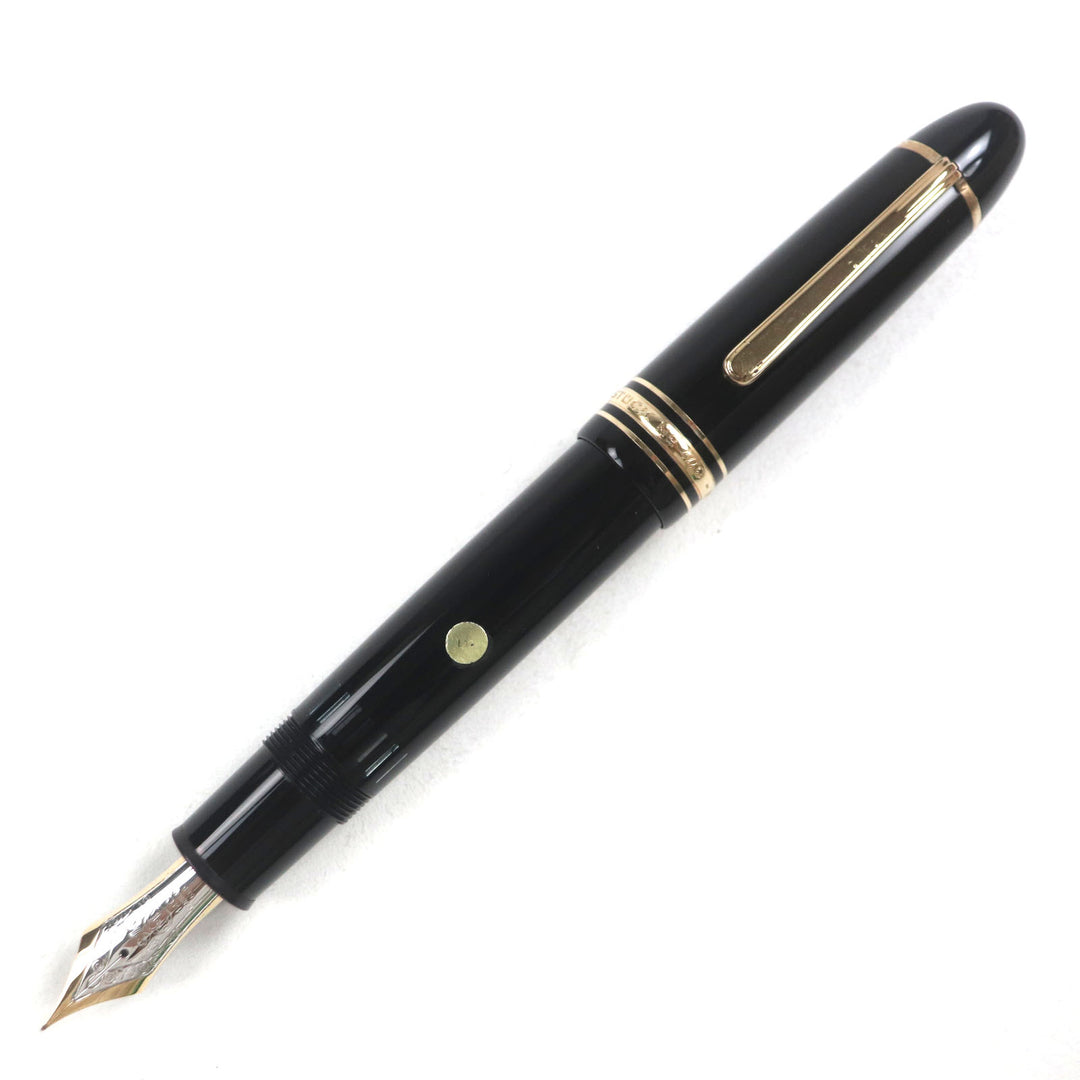 Great MONTBLANC fountain pen Meisterstck 149 Black gold 14K mens