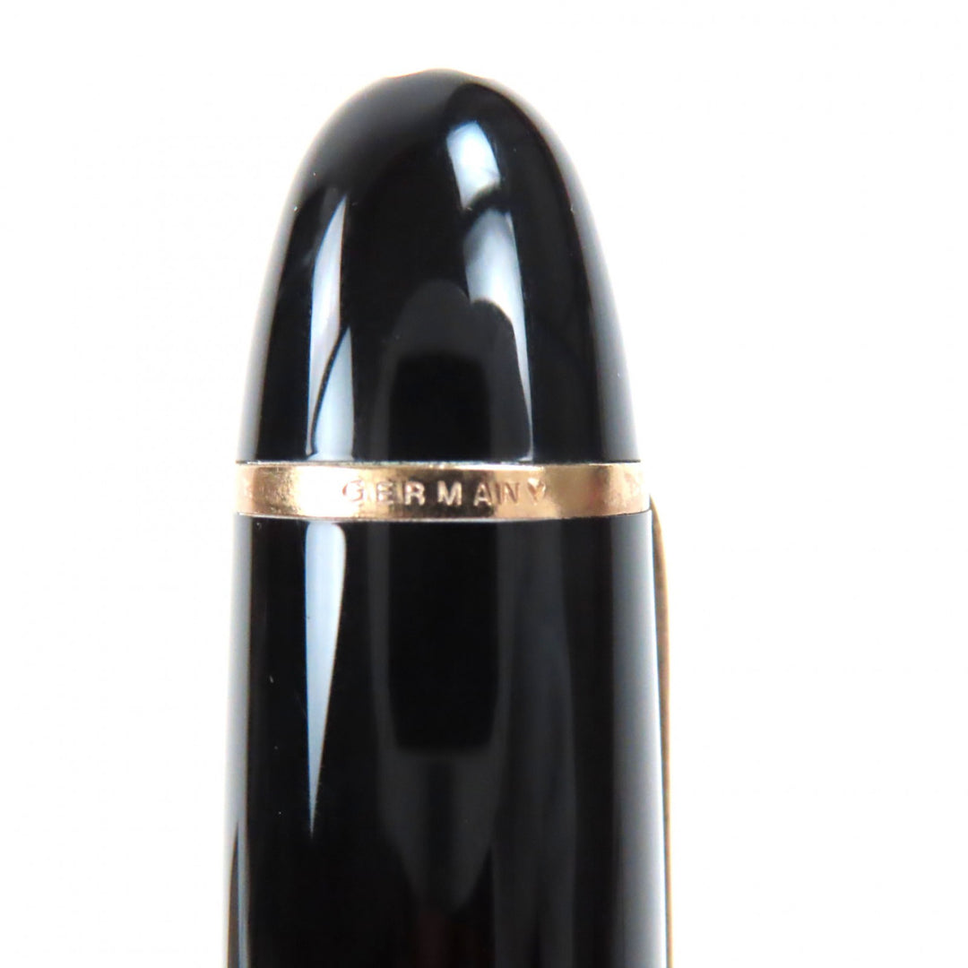 Great MONTBLANC fountain pen Meisterstck 149 Black gold 14K mens