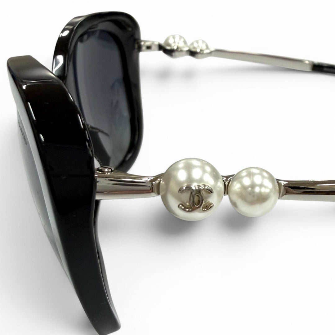 Very Good CHANEL sunglasses COCO Mark Eco Pearl Square Shape black 5339-H-A