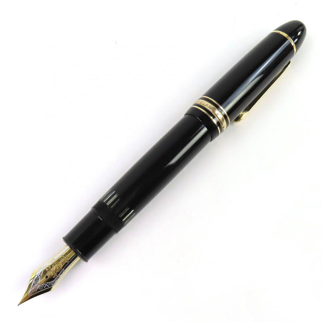 Very Good MONTBLANC fountain pen Meisterstück 149 white star black 18K mens