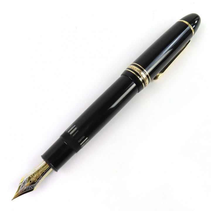 Very Good MONTBLANC fountain pen Meisterstück 149 white star black 18K mens