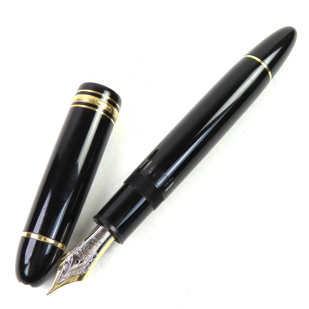 Very Good MONTBLANC fountain pen Meisterstück 149 Nib 18K black 18K mens