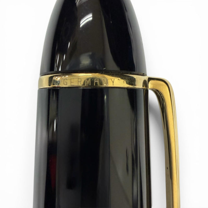 Pristine MONTBLANC fountain pen Meisterstück 149 Cap type black 18K mens