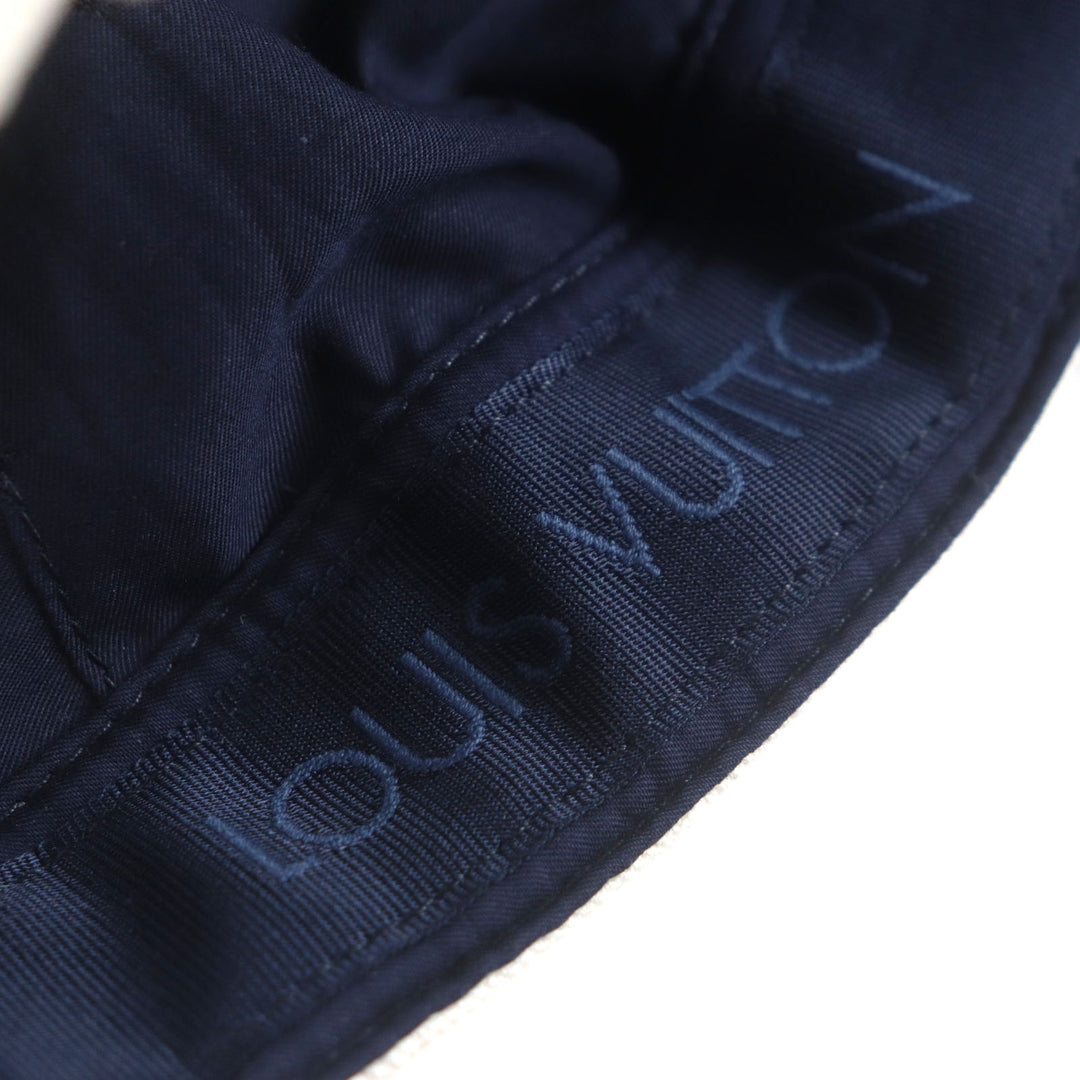 Excellent LOUIS VUITTON cap Two-tone Travel Cap S00 White navy cotton mens S M5147L