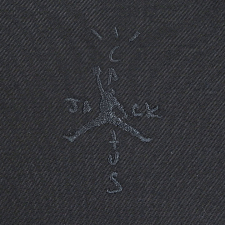 Discounted Great NIKE TRAVIS SCOTT Blouson Logo embroidered anorak hoodie black