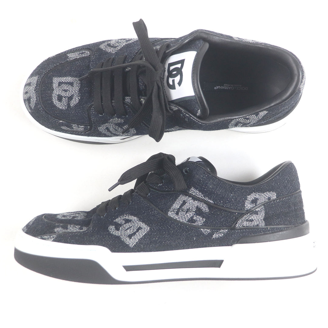 Excellent DOLCE&GABBANA Low cut sneakers Black tag DG logo all-over denim Indigo blue