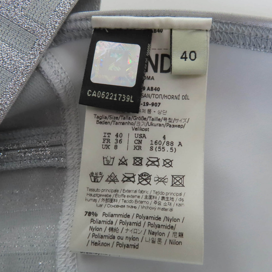 新品 FENDI トップス ズッカ柄 FFロゴ タンクトップ シルバー ナイロン レディース 40 FAF119