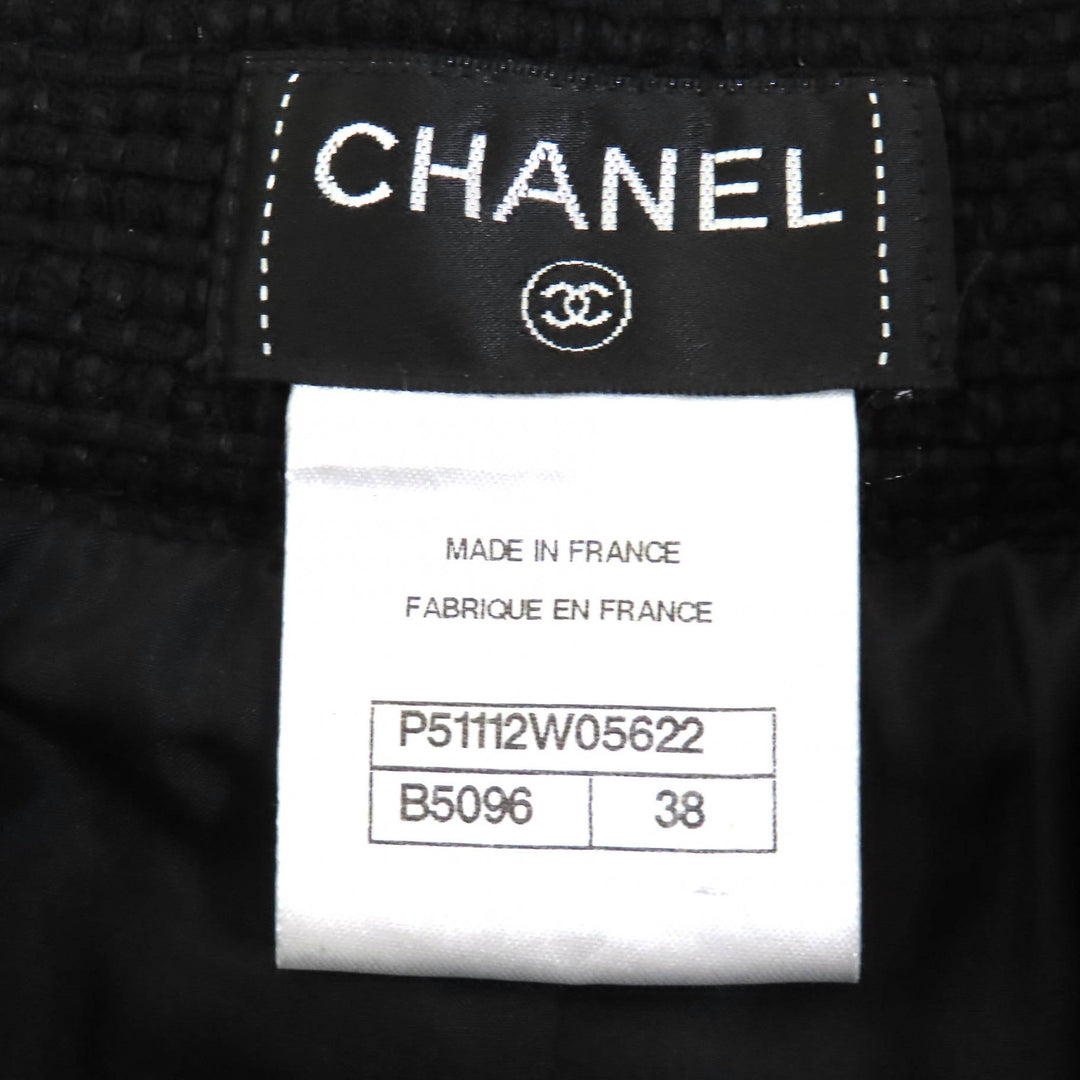 Excellent CHANEL two-piece set COCO Button tweed collarless jacket and skirt