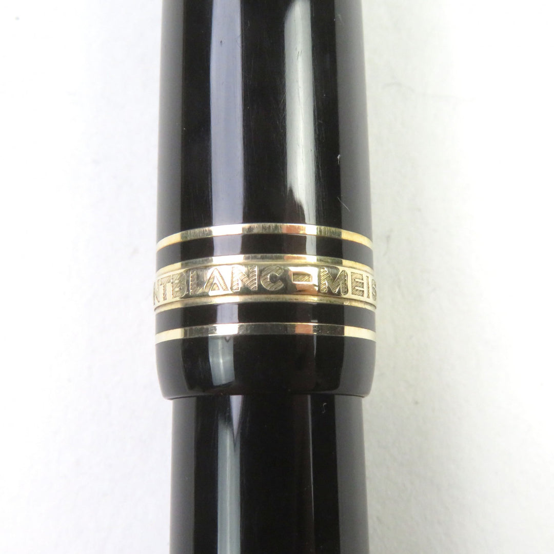 優れたモンブラン万年筆 マイスターシュテュック 146 希少なロゴ刻印入り ブラックゴールド 14K