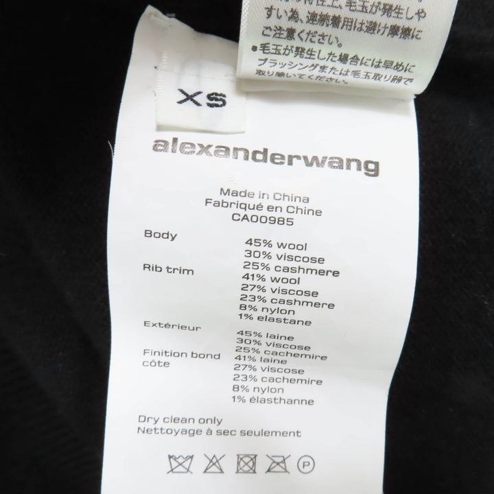 Great Alexander Wang knit Cashmere blend, long sleeves, irregular design black