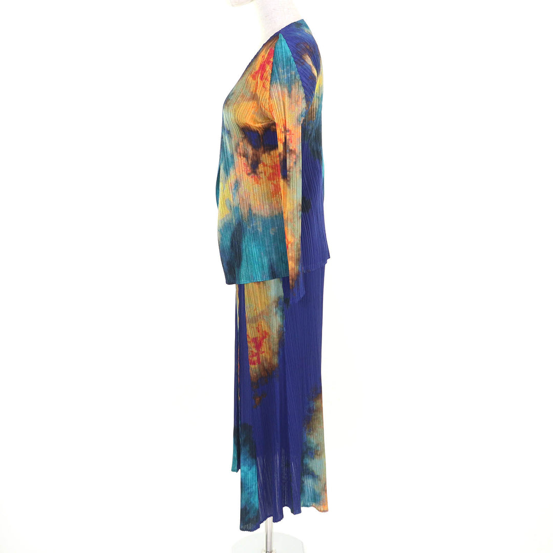 PLEATS PLEASEの2点セットカーディガンスカート PP61-JO506/PP61-JG503がお買い得です