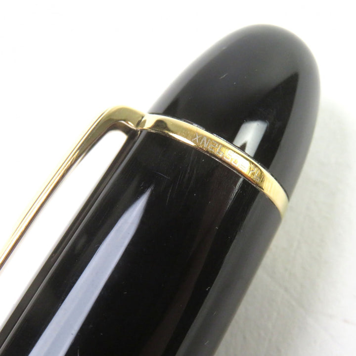 Great MONTBLANC fountain pen Meisterstck 149 White Star logo engraving 18K
