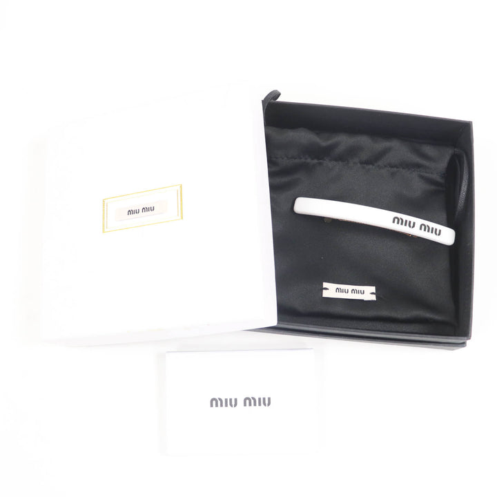 素晴らしい MIUMIU バレッタ ロゴ付き ホワイト ブラック レディース 51F125