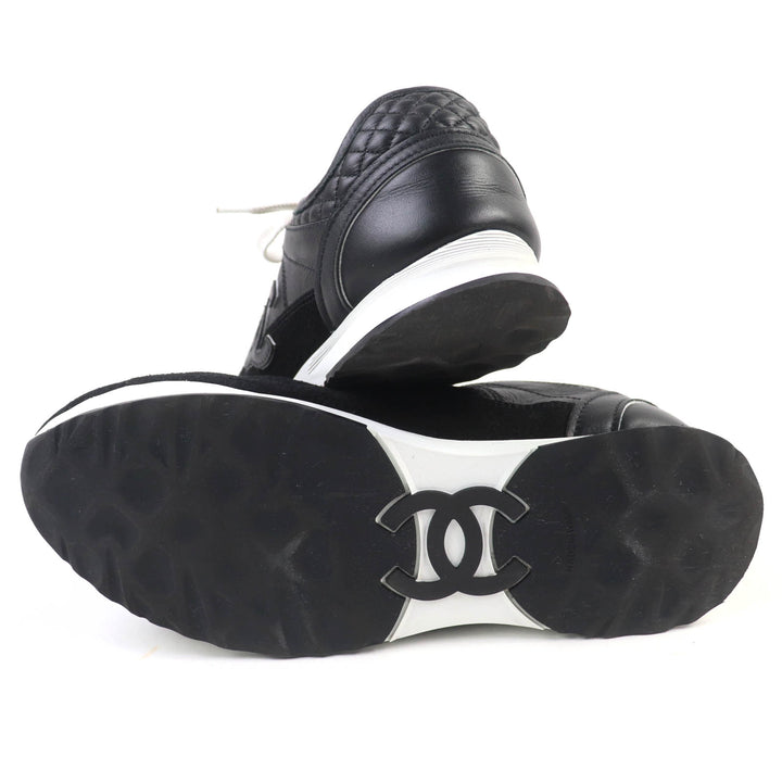 Very Good CHANEL Low cut sneakers COCO Mark Lace-up Leather black leather Women 35 G46372