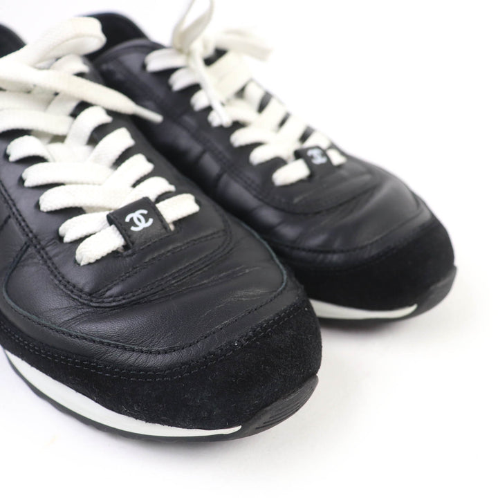 Very Good CHANEL Low cut sneakers COCO Mark Lace-up Leather black leather Women 35 G46372