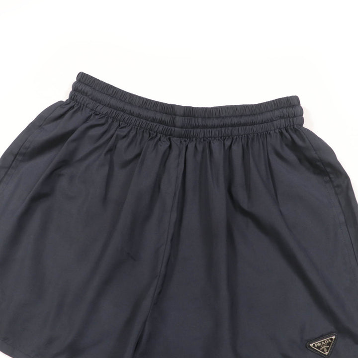 Excellent PRADA Shorts TriangleWith logo black silk Women 38 P218G
