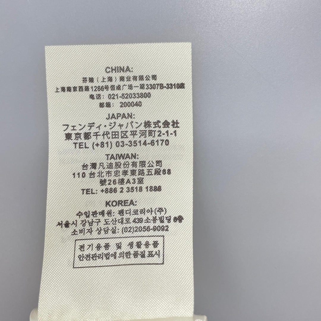 素晴らしいFENDI 半袖Tシャツ ズッカ柄 ロゴ バックフリンジデザイン XXS FS7111