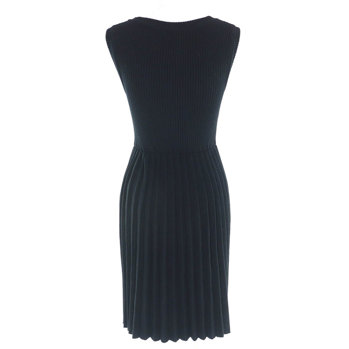 Great CHANEL one piece COCO MarkMetal Sleeveless Knit black wool 34 P31446 07A