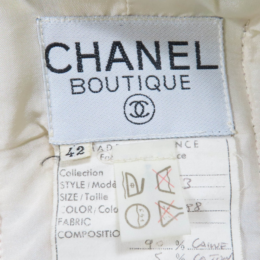 Great CHANEL two-piece set 90s COCO Mark button belted tweed jacket and skirt 42