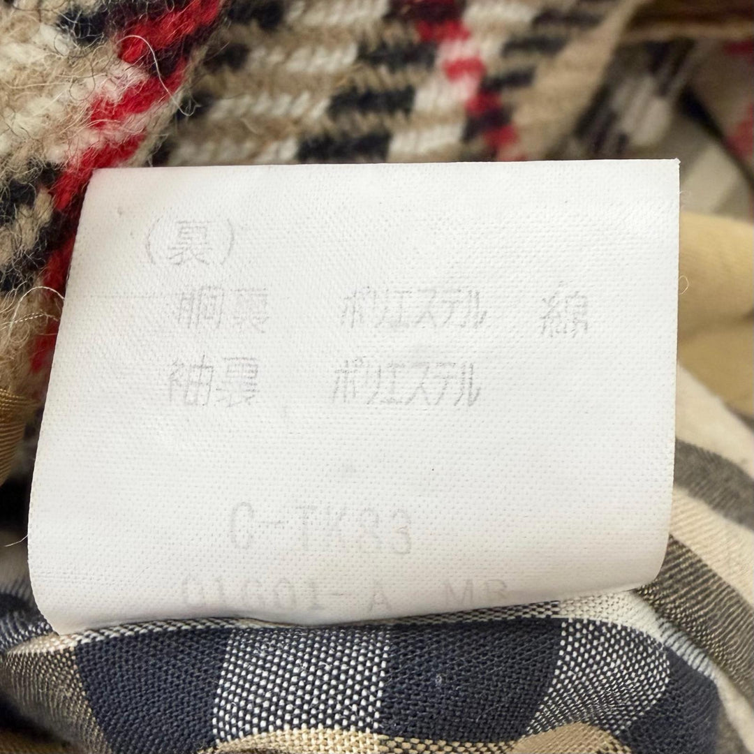 Great Burberrys trench coat Nova check pattern on the back with wool liner
