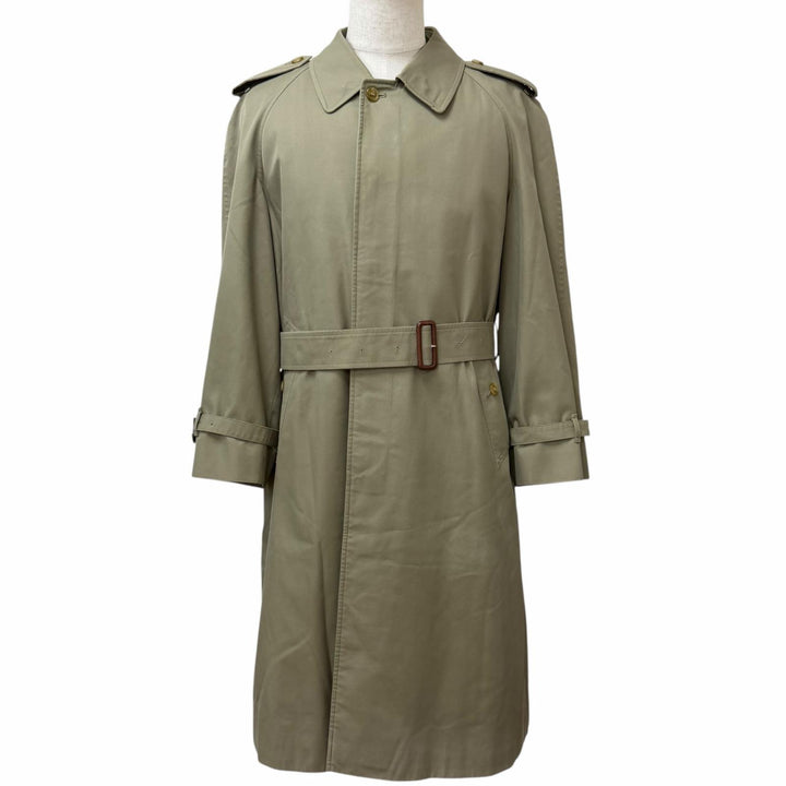 Great Burberrys trench coat Nova check pattern on the back with wool liner