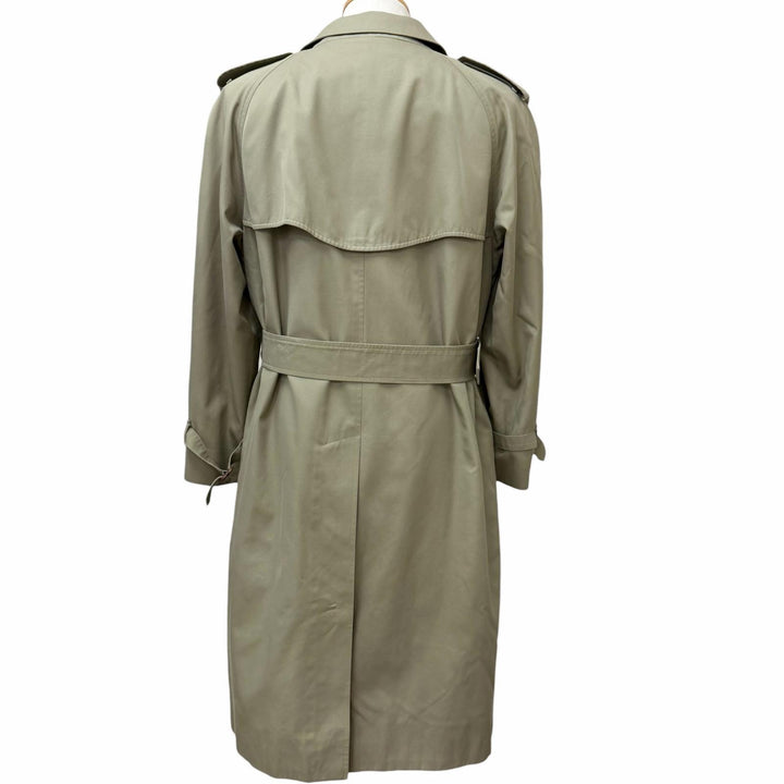 Great Burberrys trench coat Nova check pattern on the back with wool liner