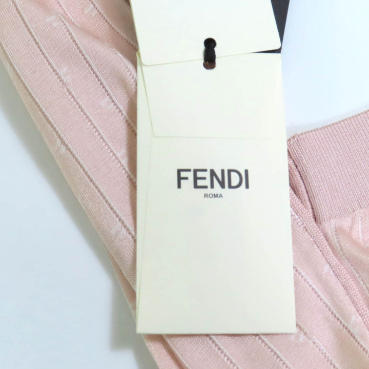 新品 FENDI ニット クロップド丈 ハイネック 長袖 ピンク レーヨン レディース 38 FZX834