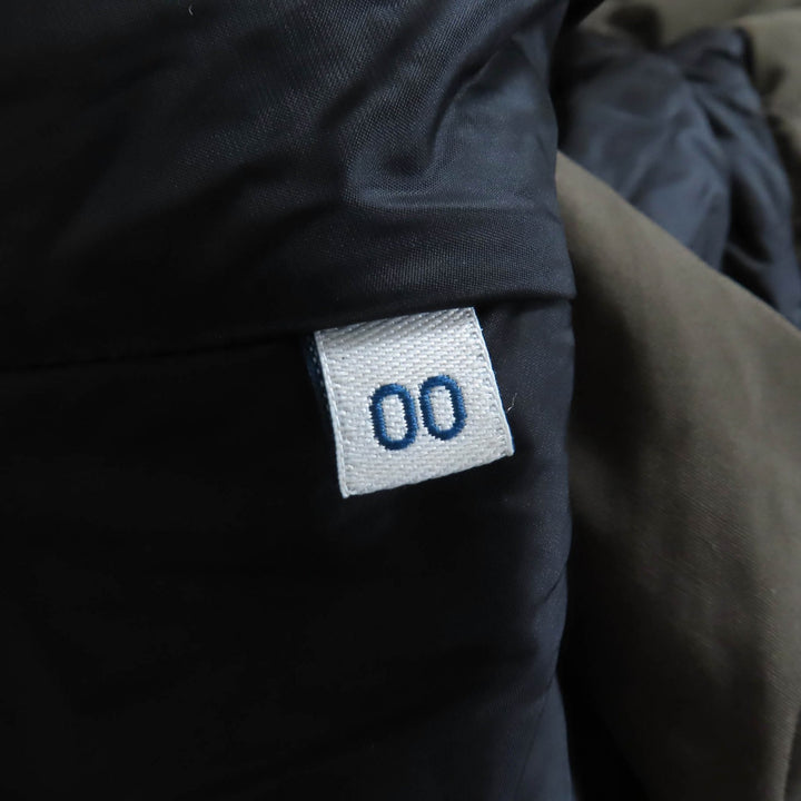 素晴らしい MONCLER ダウンジャケット IRUS カーキ ポリエステル レディース