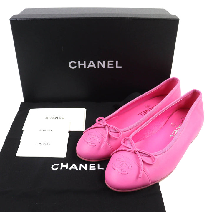 素晴らしい CHANEL パンプス バレリーナ COCO マーク リボン フラットシューズ ピンク レザー 35.5 G02819