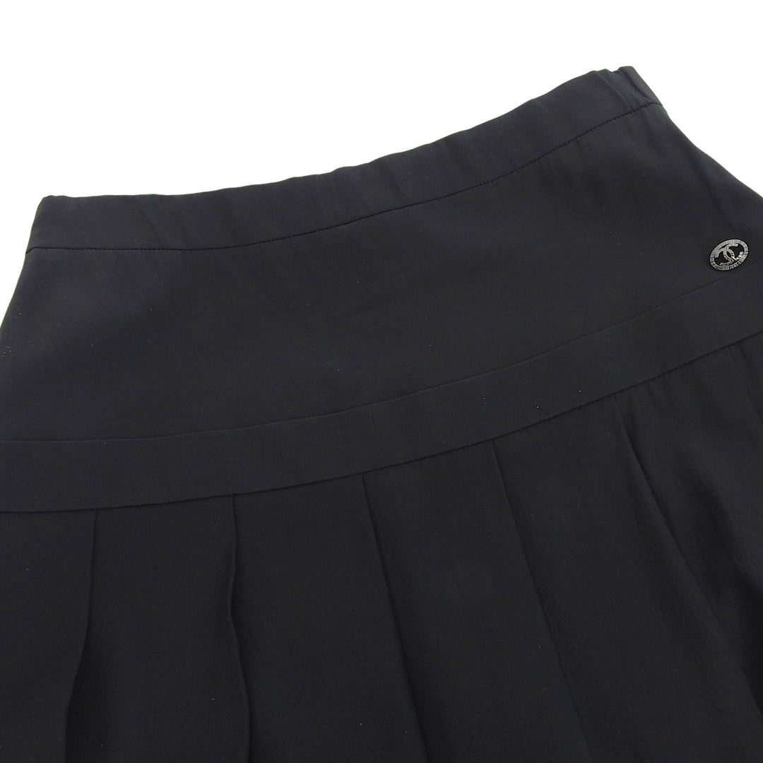 素晴らしいシャネルプリーツスカートブラックシルクレディース38 P46684