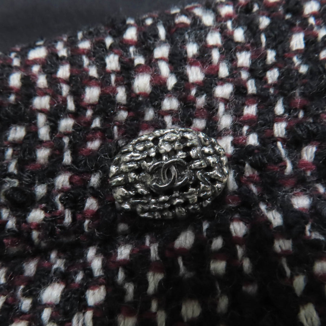 Great CHANEL Tweed skirt COCO MarkMetal Black series wool Women 36 P44259V32628