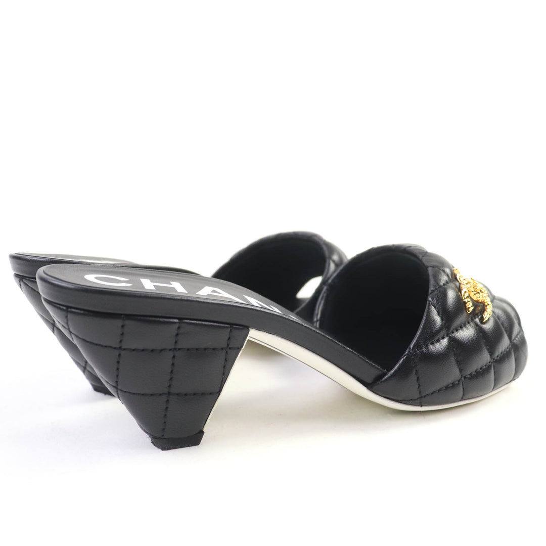 Excellent CHANEL Mule COCO Mark Matelass Lambskin Sandals black lambskin Women