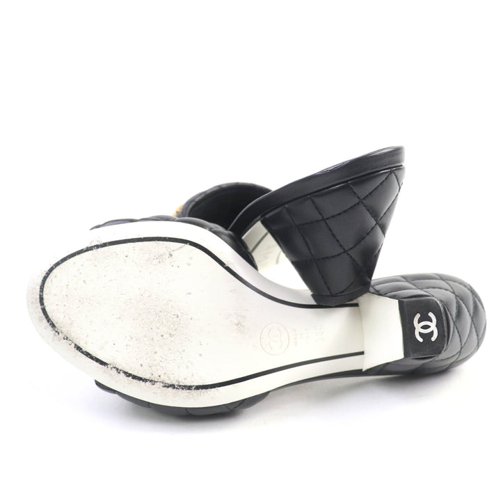 Excellent CHANEL Mule COCO Mark Matelass Lambskin Sandals black lambskin Women