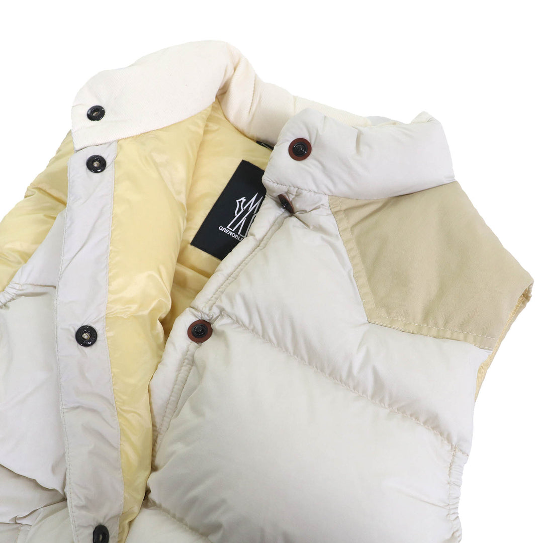 Excellent MONCLER GRENOBLE Down vest SORAPIS Logo Button off white Women 0