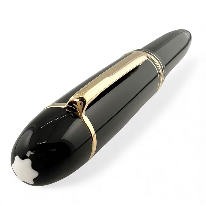 Great MONTBLANC fountain pen Meisterstück 149 white star Black gold 14K mens
