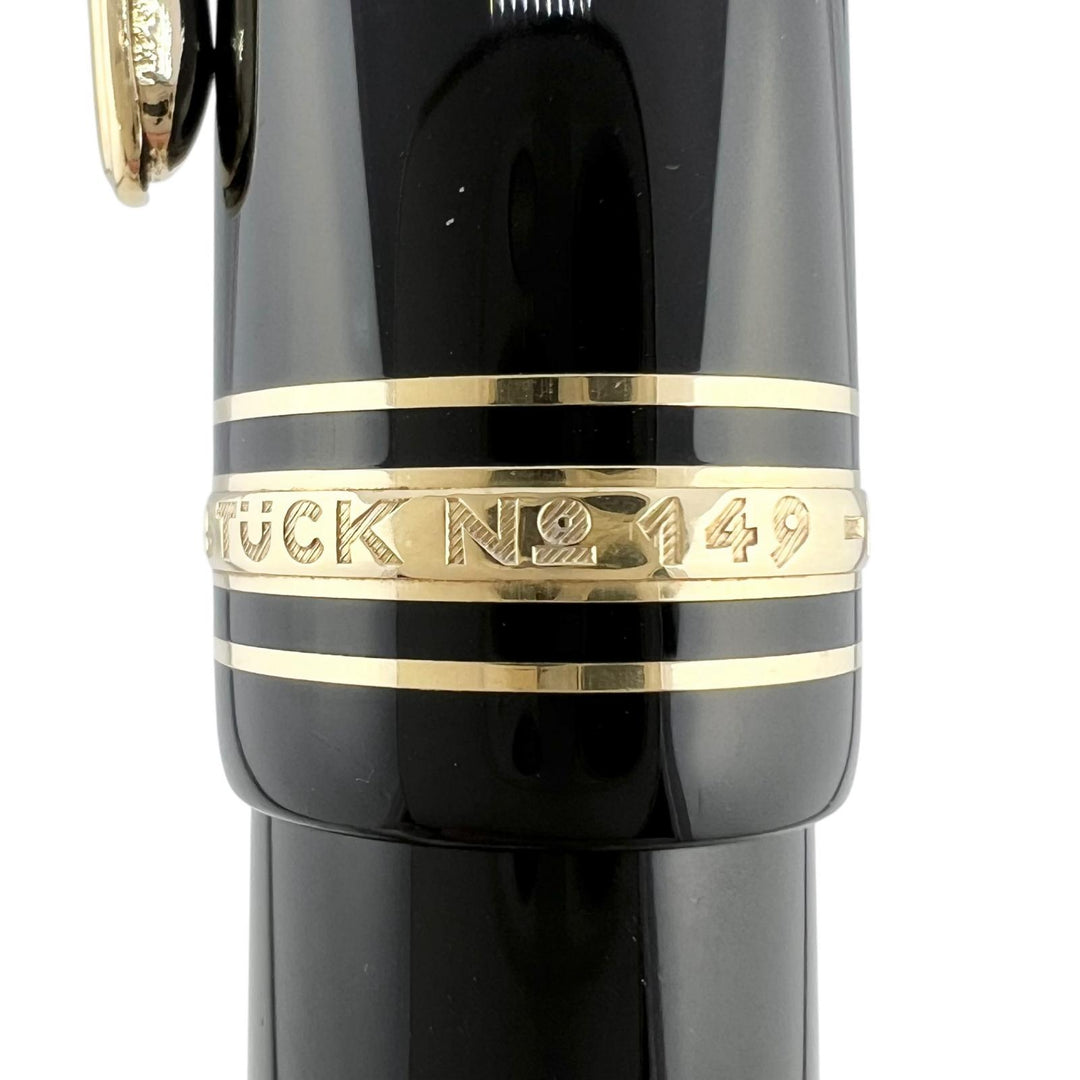 Great MONTBLANC fountain pen Meisterstück 149 white star Black gold 14K mens